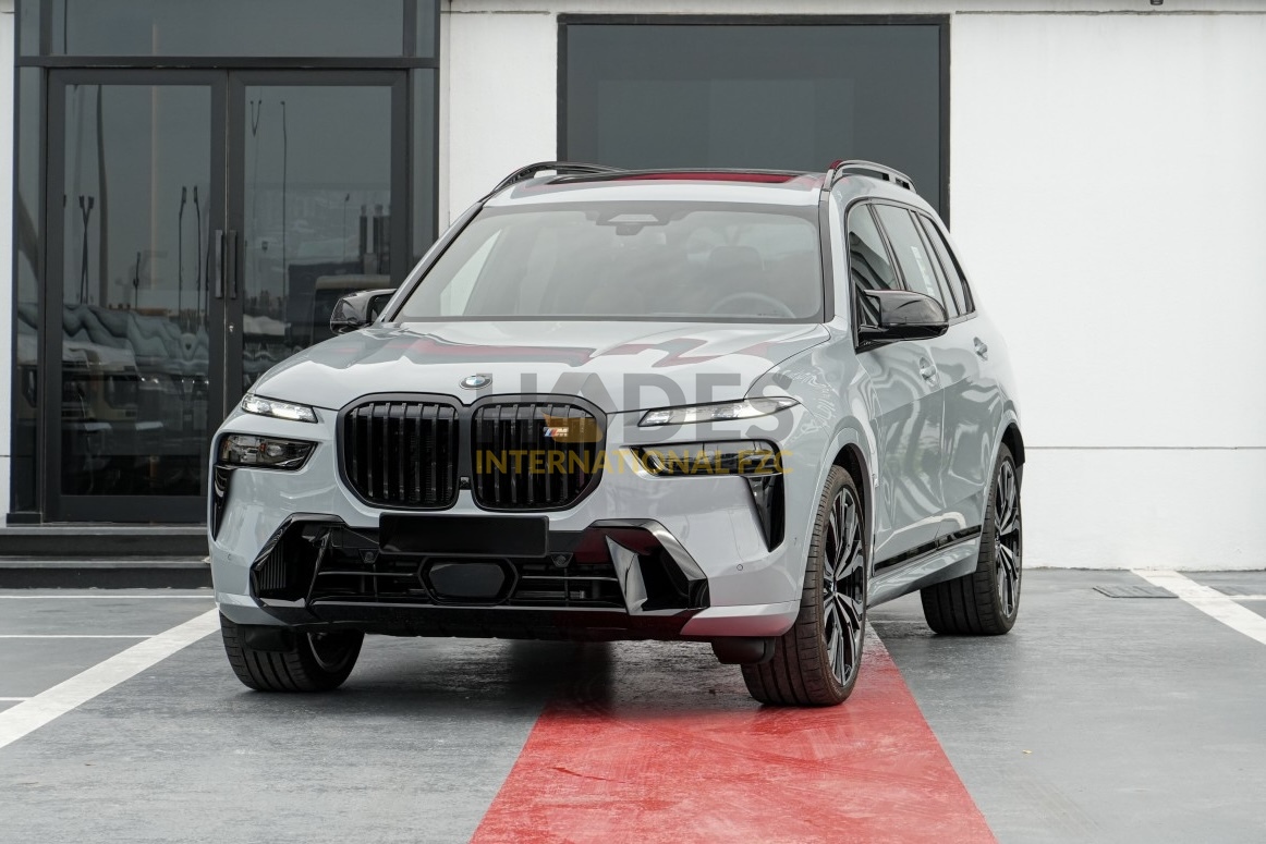 2026 BMW X7 M60i xDrive