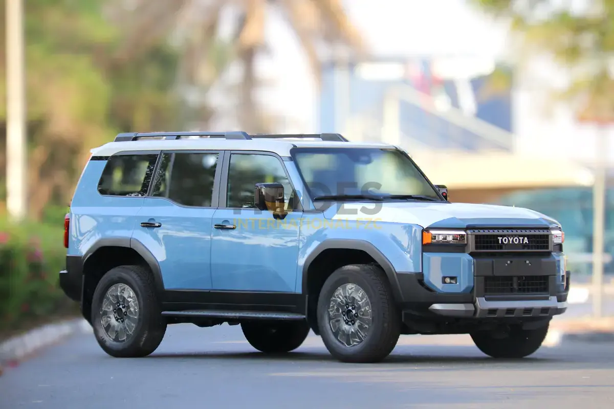 2027 PRADO ADVENTURE A2 TWO-TONE HIGH WITH ACC Smoky Blue Dark Chests