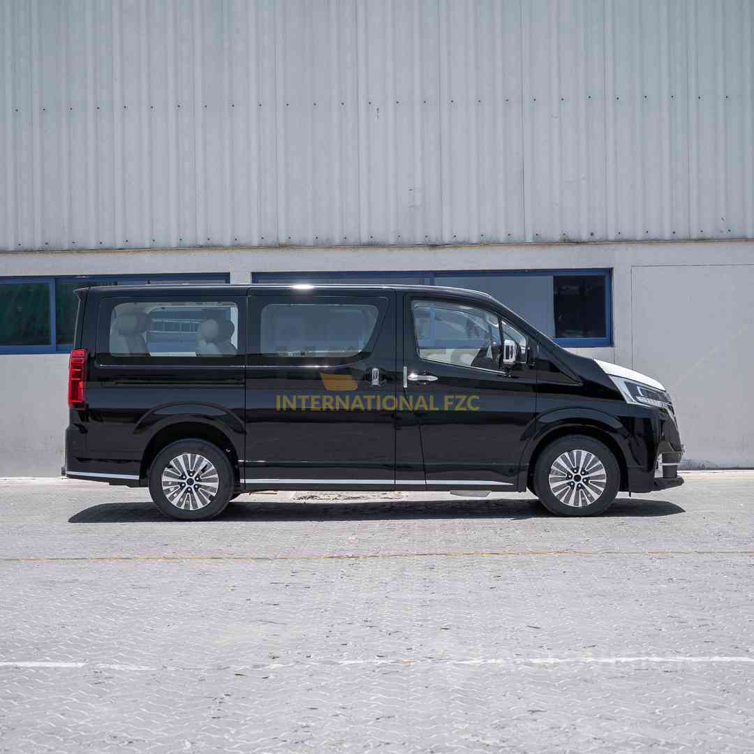 2026 Toyota Granvia 3.5 High Six Seats Black