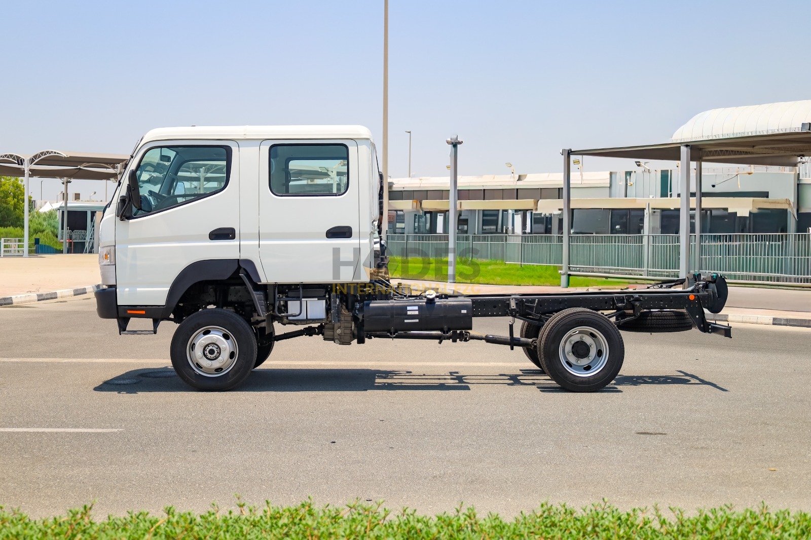4x4 Mitsubishi Canter 3,0L Double-Cab turbo DSL MT - Euro V